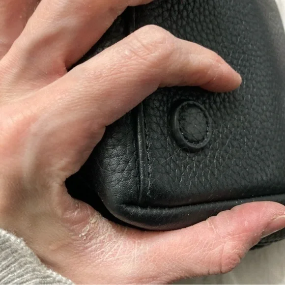Mark cross black leather tote bag with pouchette